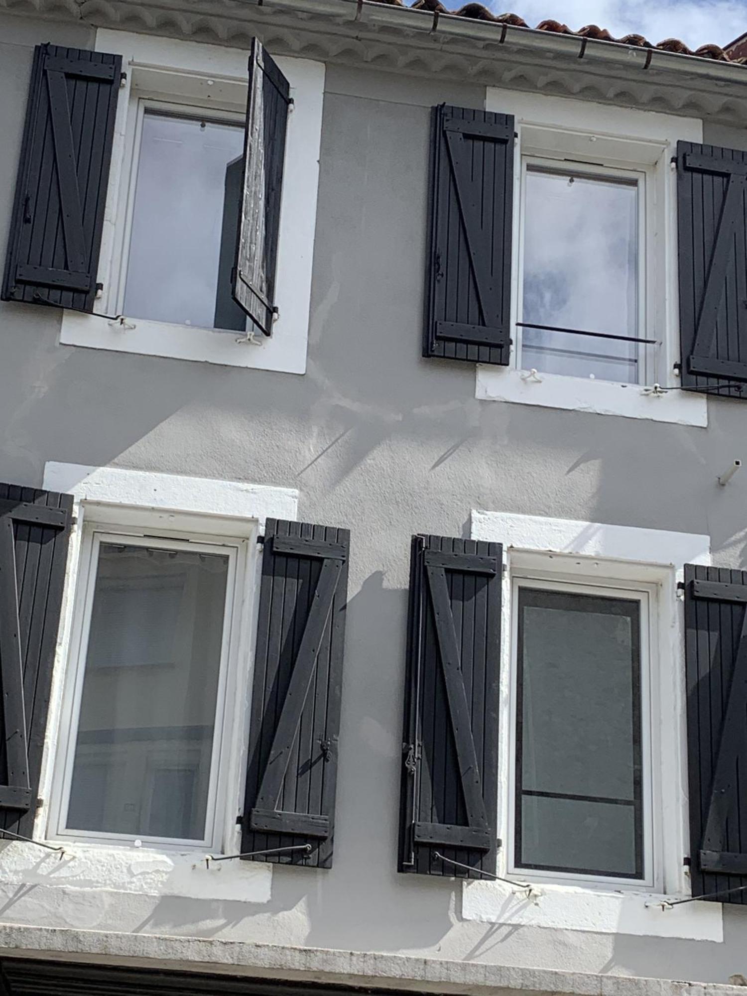 La Maison Des Artistes Lavelanet Bagian luar foto